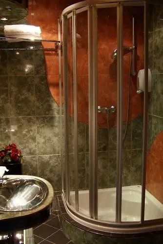 My - Czarny Kot 3* Warszawa