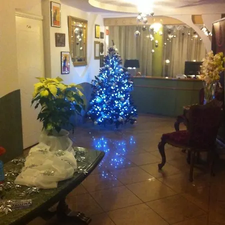 Bed & Breakfast My - Czarny Kot 3*