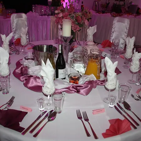 Bed & Breakfast My - Czarny Kot 3*