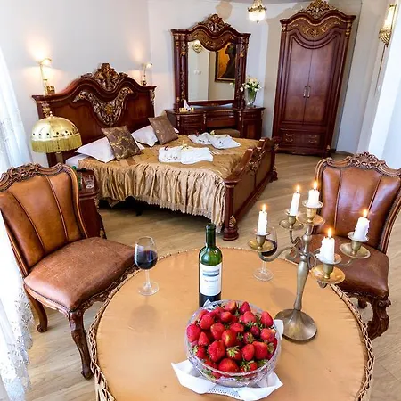 My - Czarny Kot Bed & Breakfast 3*