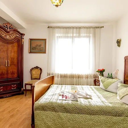 My - Czarny Kot Bed & Breakfast 3*